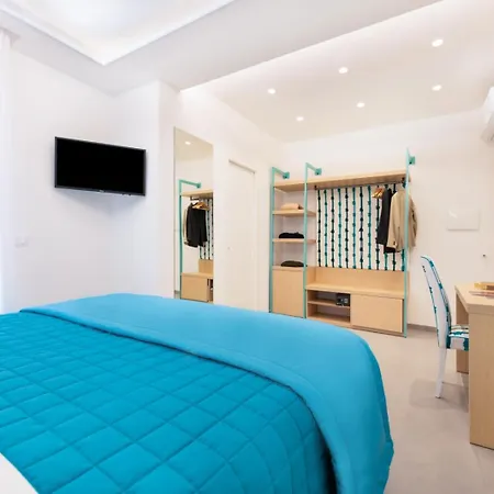 Luxury Appartament In Center 索伦托